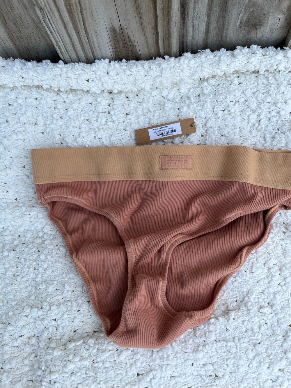 NWT SKIMS  Cotton Rib Briefs in the Sedona colorway